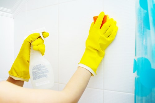 Local cleaning service for homes and flats in W4