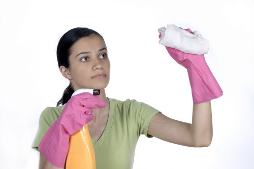 Office cleaning service in W4 handling meeting room surfaces and bins